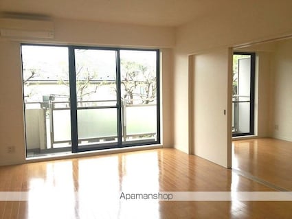 リュゼ経堂[3LDK/86.48m2]のリビング・居間