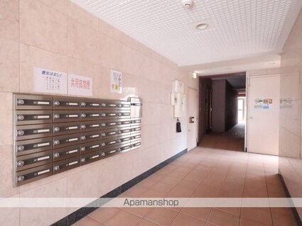 ビ・アバンス[1K/30.3m2]のロビー