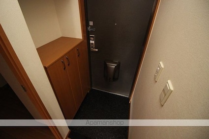 フラシオン[1LDK/45.36m2]の玄関