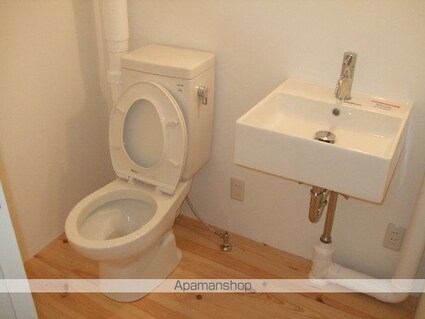 メゾンアンドー[1R/36m2]のトイレ1