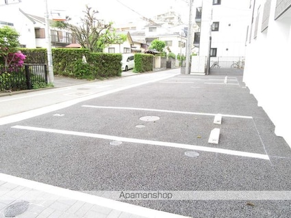東京都立川市高松町３丁目[1K/21.52m2]の駐車場2