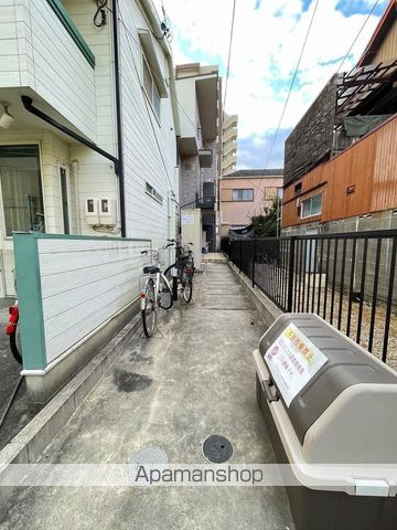 CORTILE金山の玄関写真