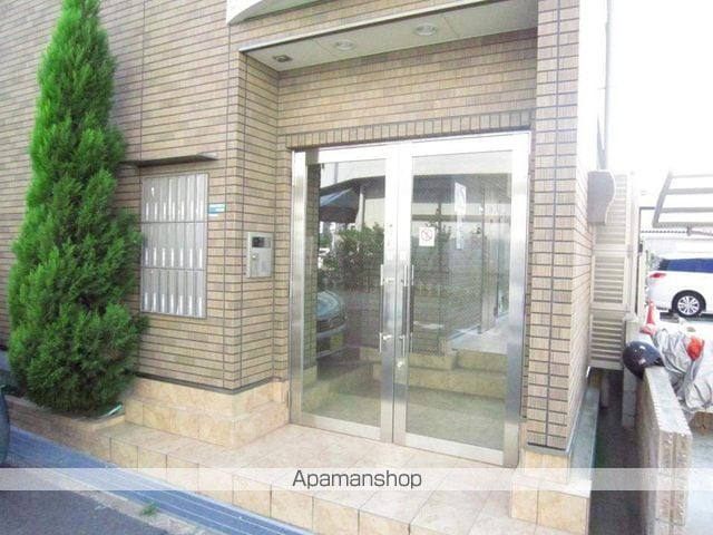 アンジェリック長尾の玄関写真
