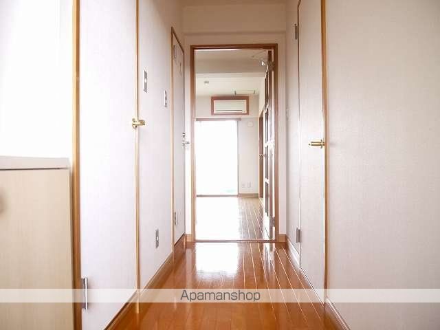 CLIE HIRATAの内装写真