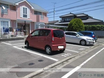 サンライズコート[2LDK/53.51m2]の駐車場