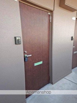 ファミール山城[1K/35m2]のエントランス