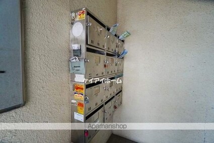 岡山県岡山市北区今３丁目[3LDK/60m2]の共用部6