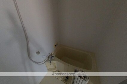 アーバン・ドエルＹＳ[1LDK/48m2]のバス