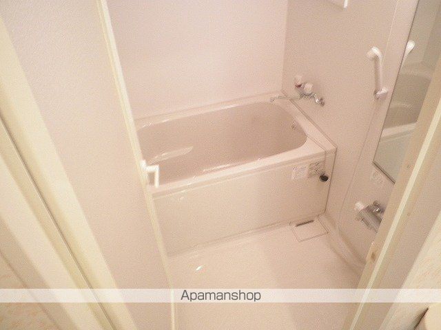さくらヒルズ新屋敷弐番館の内装写真