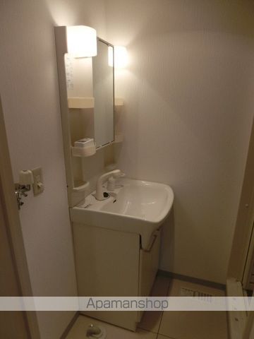 フロントコート南平岸の内装写真
