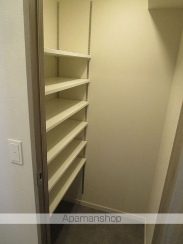 シーズンフラッツ新高円寺の内装写真