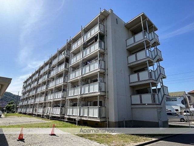 ビレッジハウス西夢前第二1号棟の外観写真