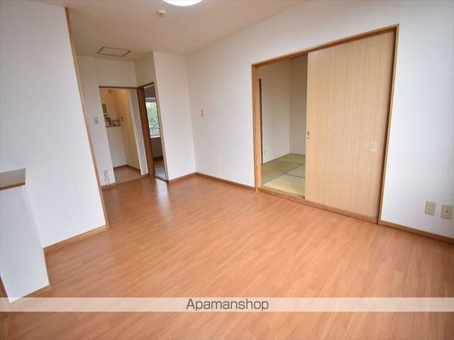 ジャストイン平岡の内装写真
