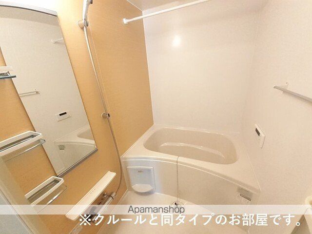 サルス・ノヴァIの内装写真