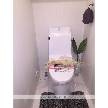 ガーデンハウス千歳船橋[2LDK/67.18m2]のトイレ