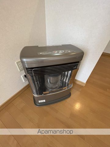 グラウディ・レビジョンIIの内装写真