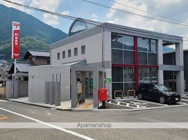 フルールドゥボヌールアオイの周辺写真