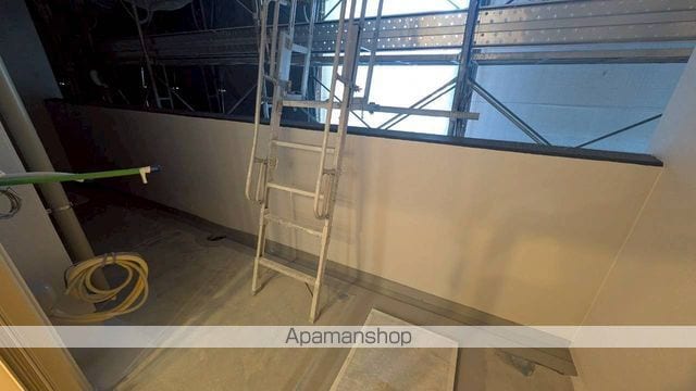 スプランディッド上本町WESTの内装写真