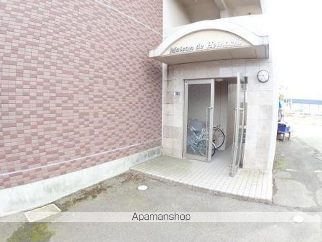 メゾンドヘイハチの玄関写真