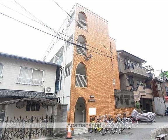 東丸太町マンションの外観写真