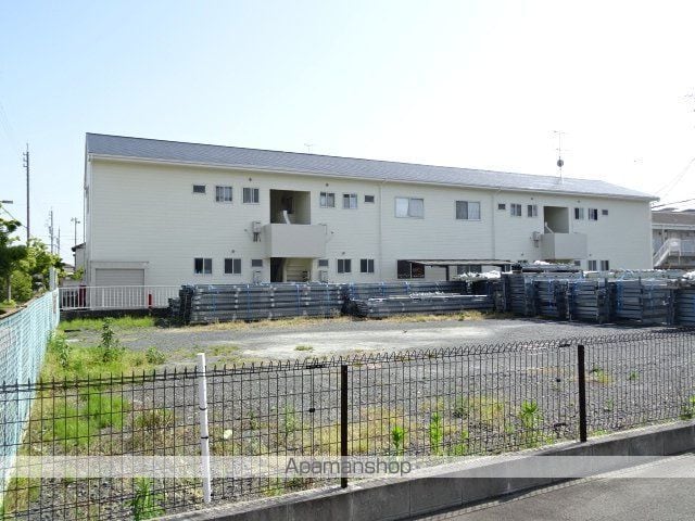 本郷コーポB棟の外観写真