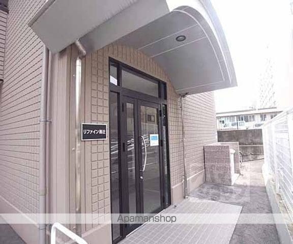 リファイン椥辻の玄関写真