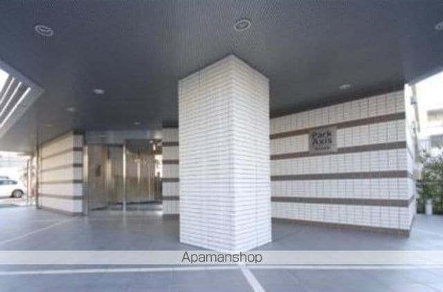 パークアクシス蒲田壱番館の玄関写真