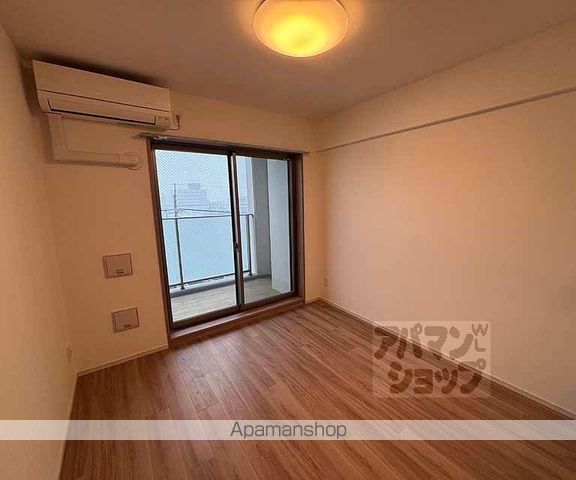 LIVECASA千本今出川の内装写真