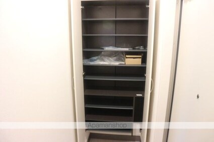 マハロ[1LDK/41.86m2]の玄関1