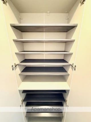 アールプライム大手町[1LDK/31.42m2]の収納