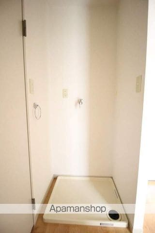 レジデ・アイ B棟の内装写真