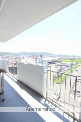 香川県高松市屋島西町[2LDK/68.25m2]のバルコニー