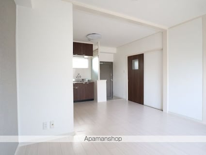 小林ビル[1LDK/38m2]の内装2