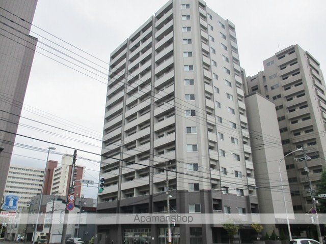 レジディア南一条イーストの外観写真