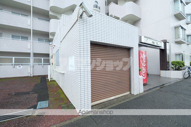 日神パレステージ坂戸の玄関写真