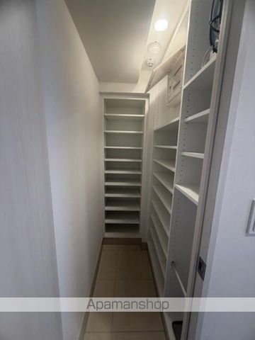 クレストコート北千住レジデンスの内装写真