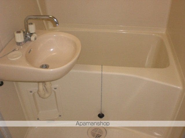 レオパレスフォレストの内装写真