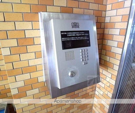 ライオンズマンション京都三条第3の外観写真