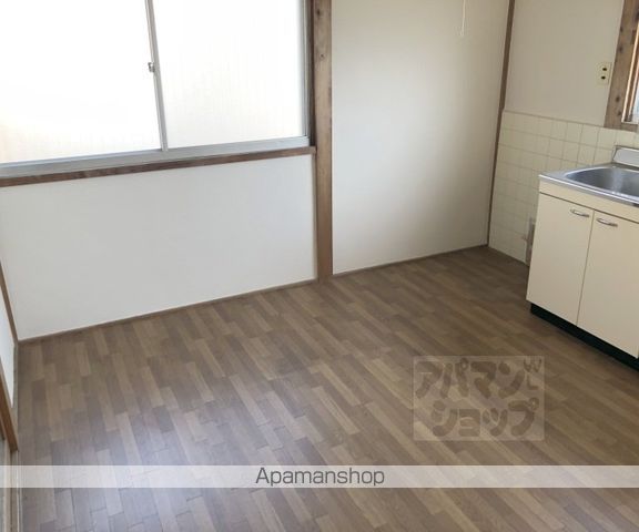 御陵ハイツの内装写真