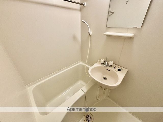レオパレスレフィナードIの内装写真