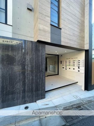 ＬＥＧＡＬＡＮＤ　ＫＡＧＵＲＡＺＡＫＡ[1R/23.63m2]のエントランス2