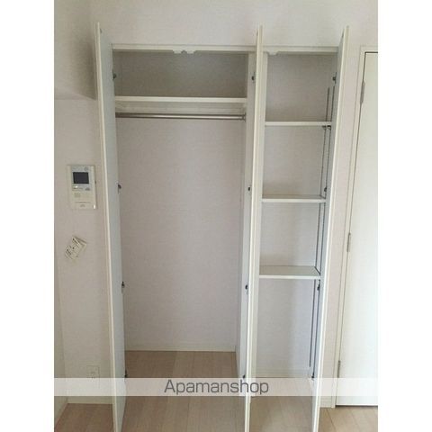コンフォリア東池袋EASTの内装写真