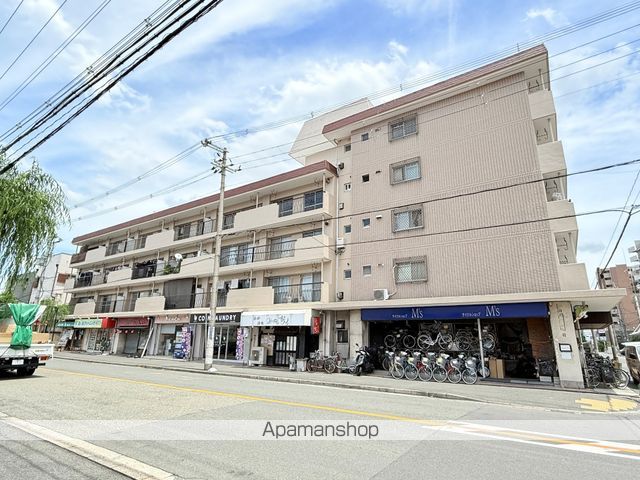 高井田ランプハウスの外観写真