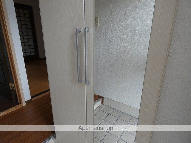 日光マンション[3K/35.48m2]の玄関
