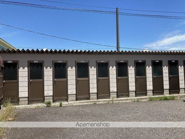 ファミーユ小金 A棟の外観写真