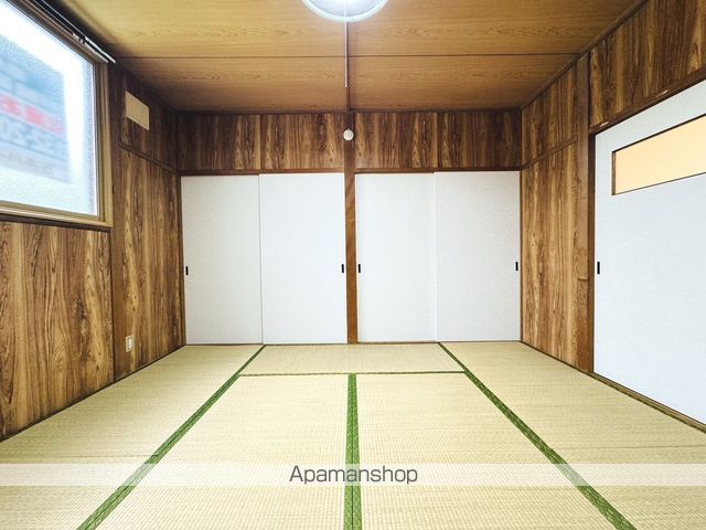 石井ハイツの内装写真