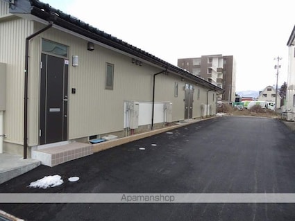 ポポラーレ昭和[1R/33.6m2]の外観2