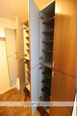 GALUSIAの内装写真