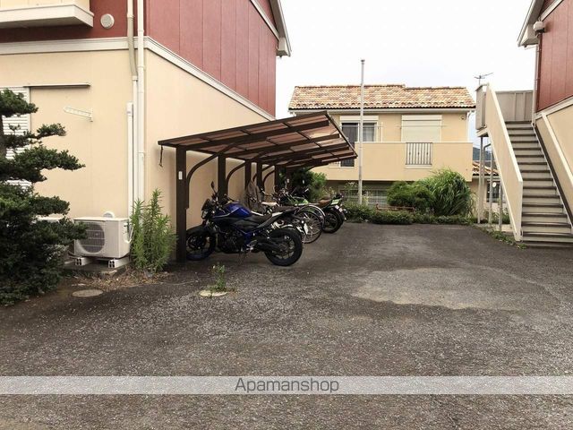 ヴィラ萩山Aの玄関写真