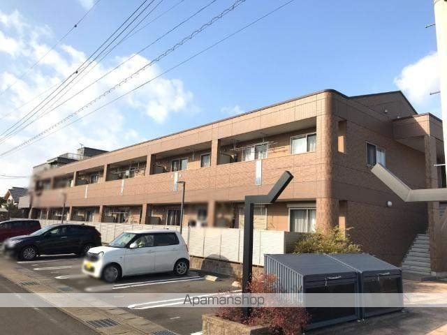 岐阜市下土居のアパートの外観1